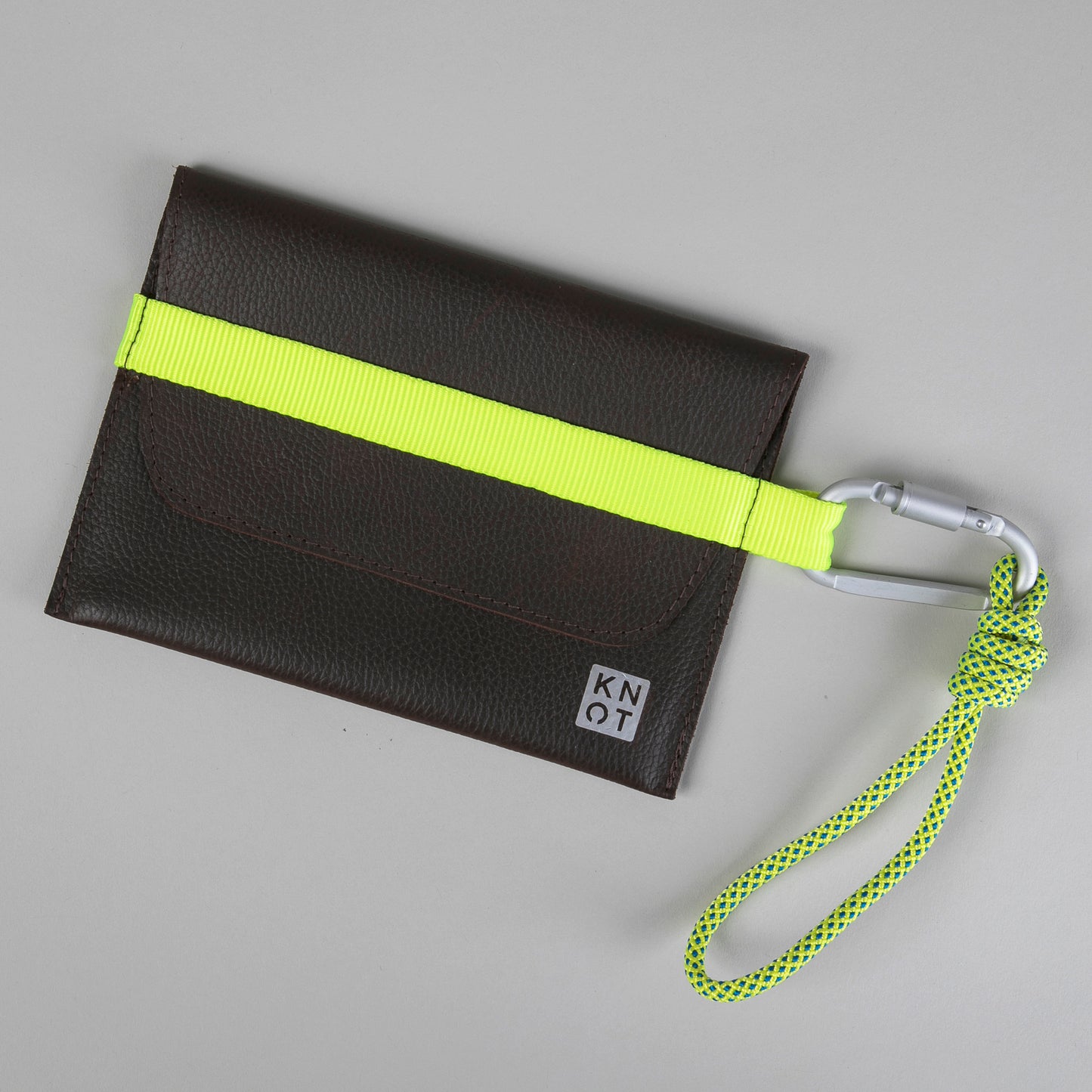 HANDKNOT / Sobre / Café Moro / Amarillo Neón