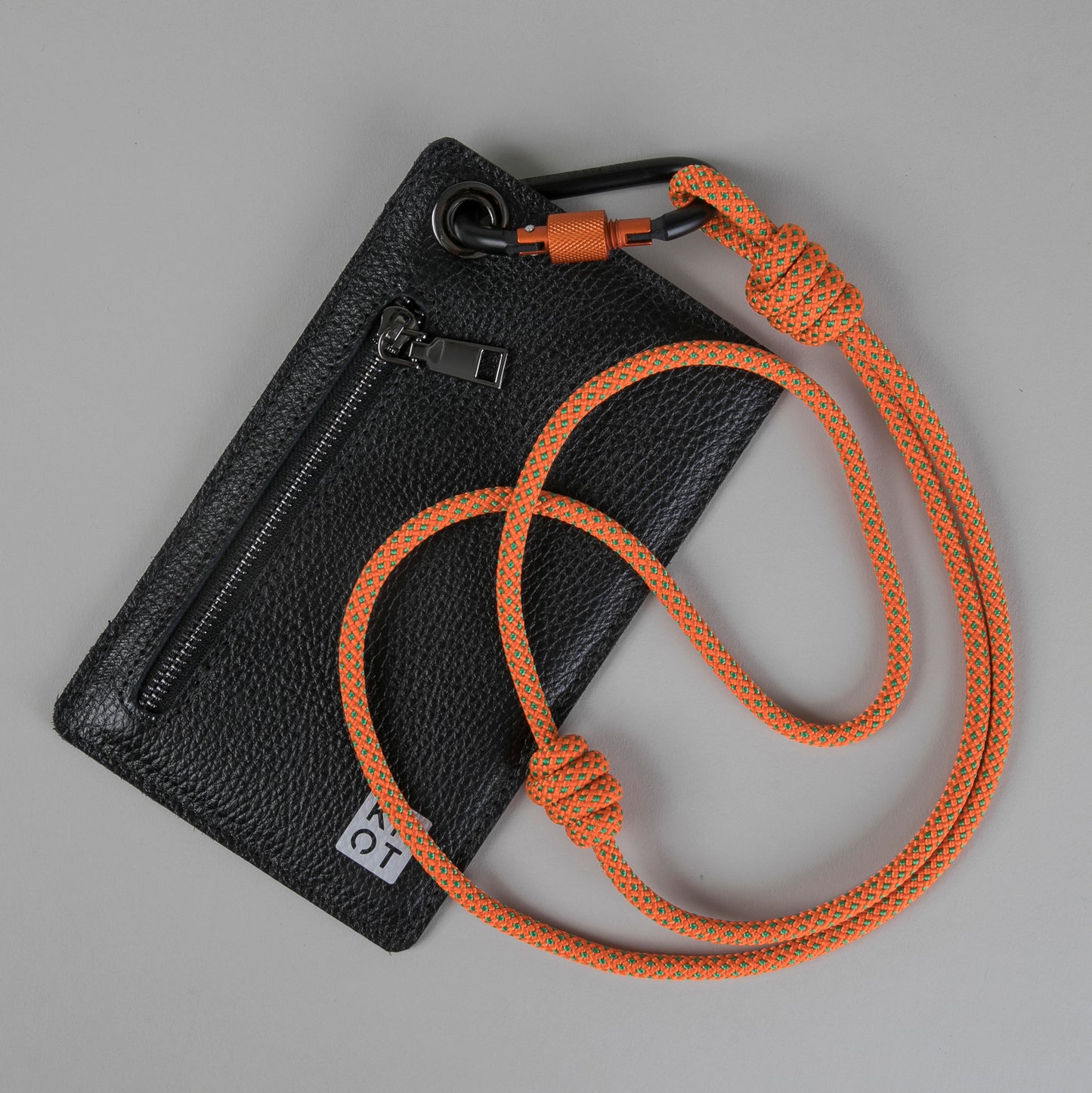 BBKNOT / Portacelular / Negro / Naranjo