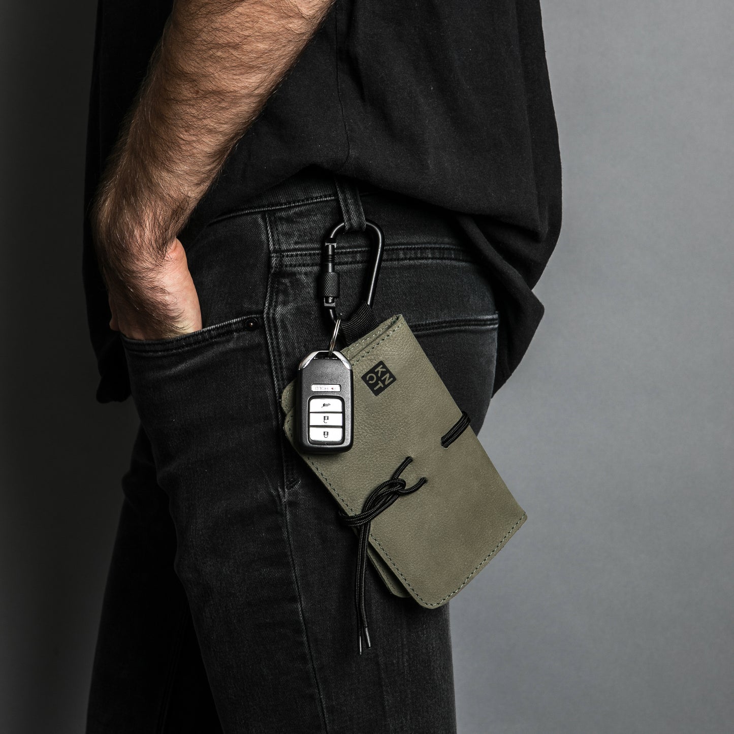 ROLLKNOT / Tabaquera cuerda / Verde Militar / Negro
