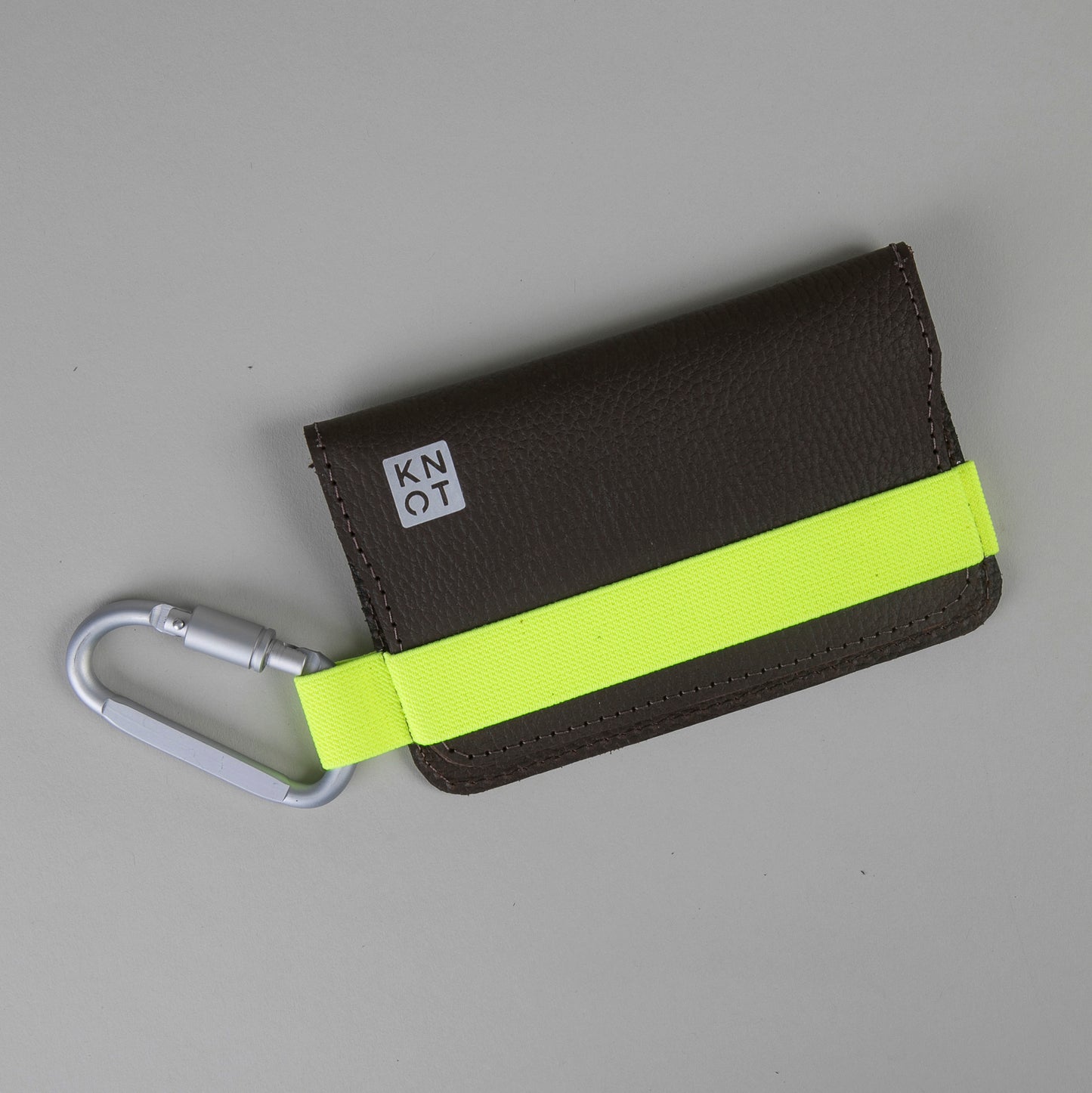 FLEXKNOT / Tabaquera elástico / Café Moro / Amarillo Neón