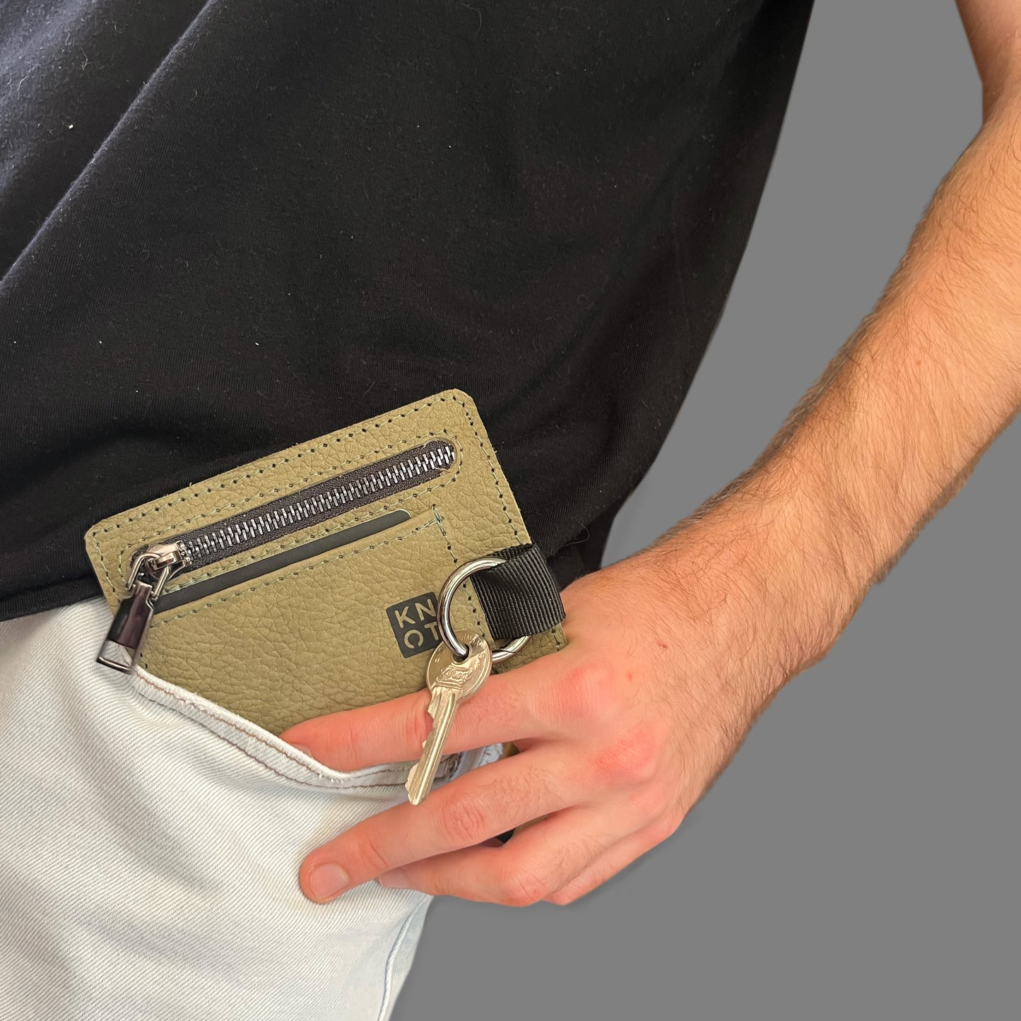 BASIKNOT / Tarjetero-monedero / Verde Militar / Negro