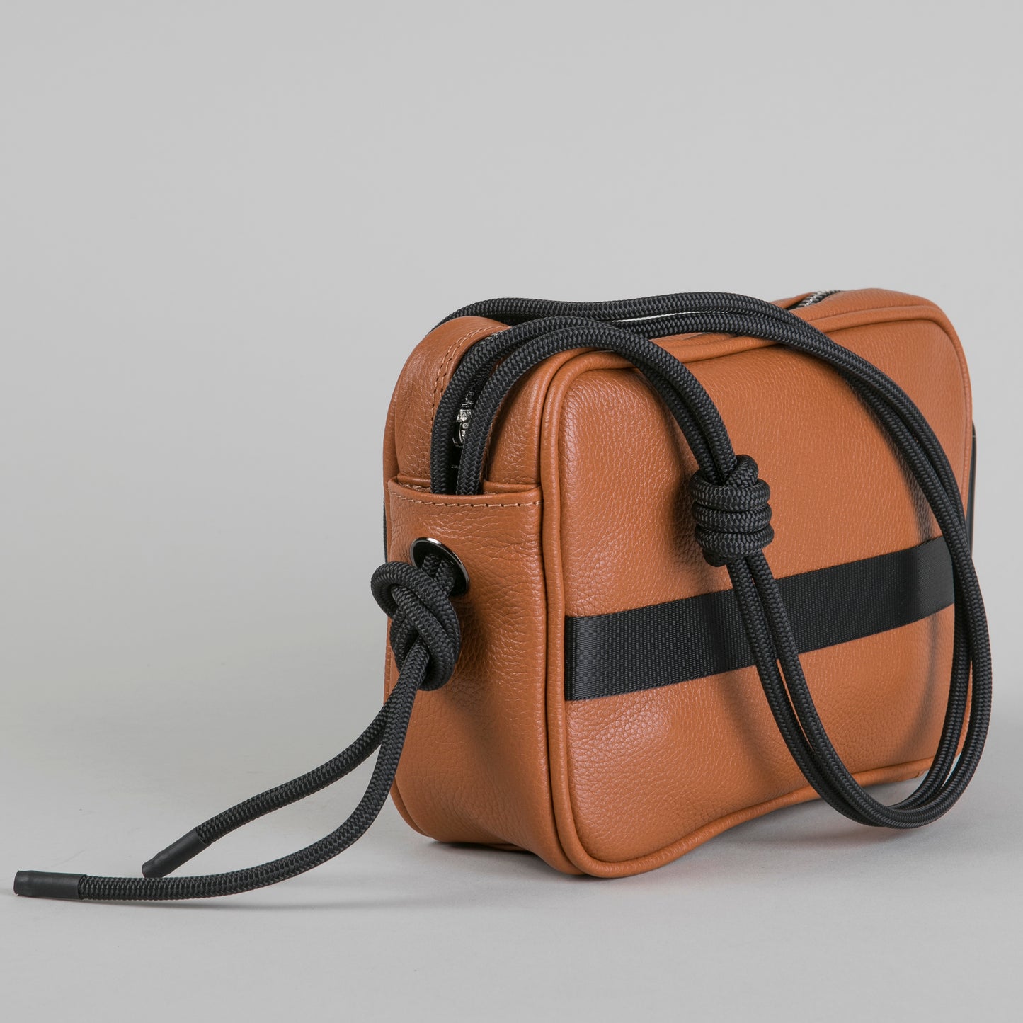 MINIKNOT / Bandolera / Camel / Negro