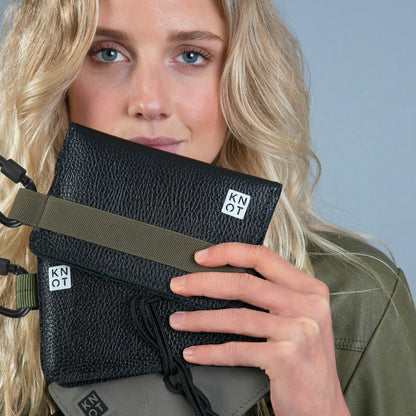 FLEXKNOT / Tabaquera elástico / Negro / Verde Militar