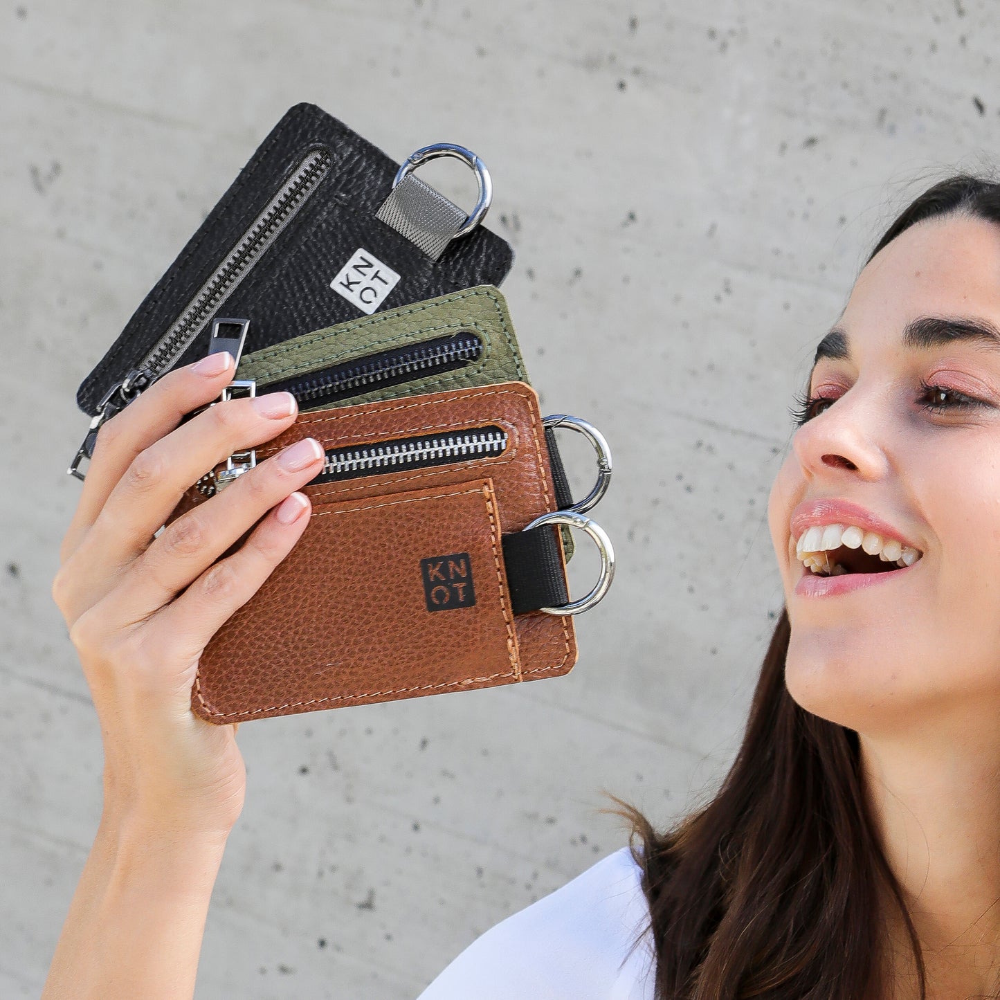 BASIKNOT / Tarjetero-monedero / Negro / Gris